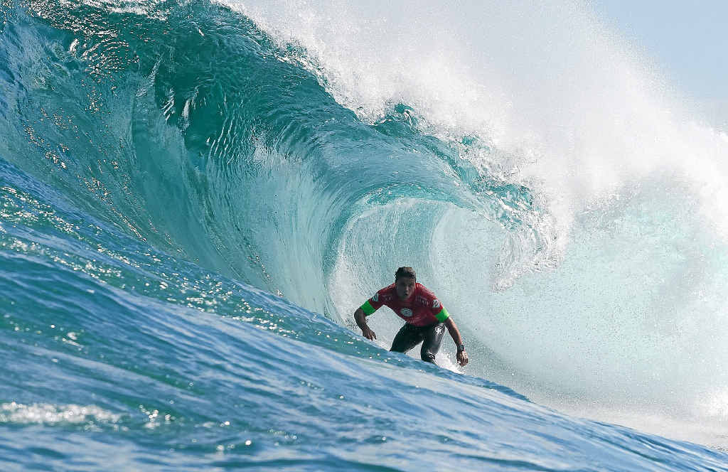 ON TRACK: Coolum Beach’s Julian Wilson heads for victory in his round three heat at Drug Aware Margaret River Pro yesterday. ON TRACK: Coolum Beach’s Julian Wilson heads for victory in his round three heat at Drug Aware Margaret River Pro yesterday.